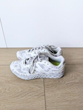 New Balance Fresh Foam 980 Trail Sneaker – White/Grey Camo, Women's 7